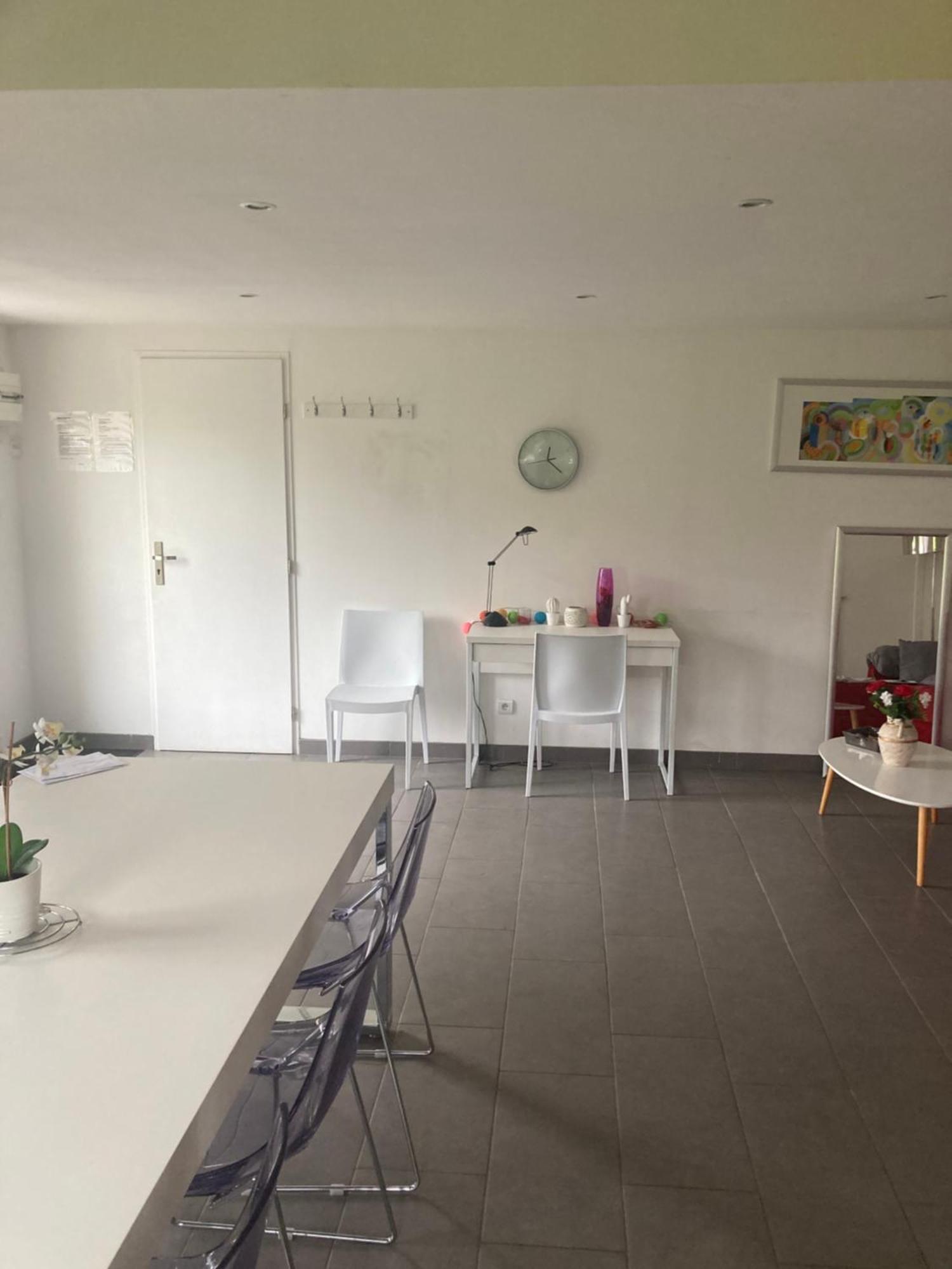 Petite Maison Independante บุลเญวิลล์ ภายนอก รูปภาพ